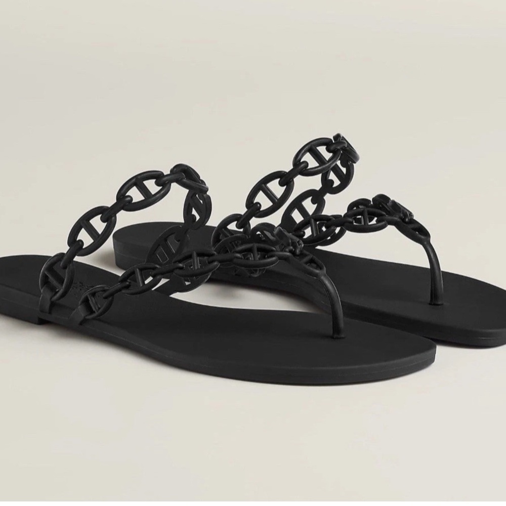 NEW HERMÈS Black Rubber Waterproof Island Sandal